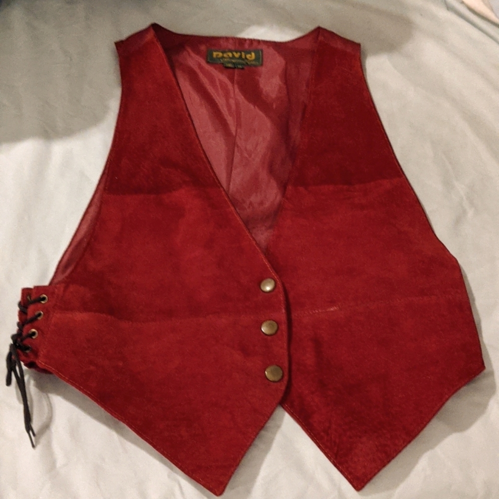 Women's suede vest, deep red